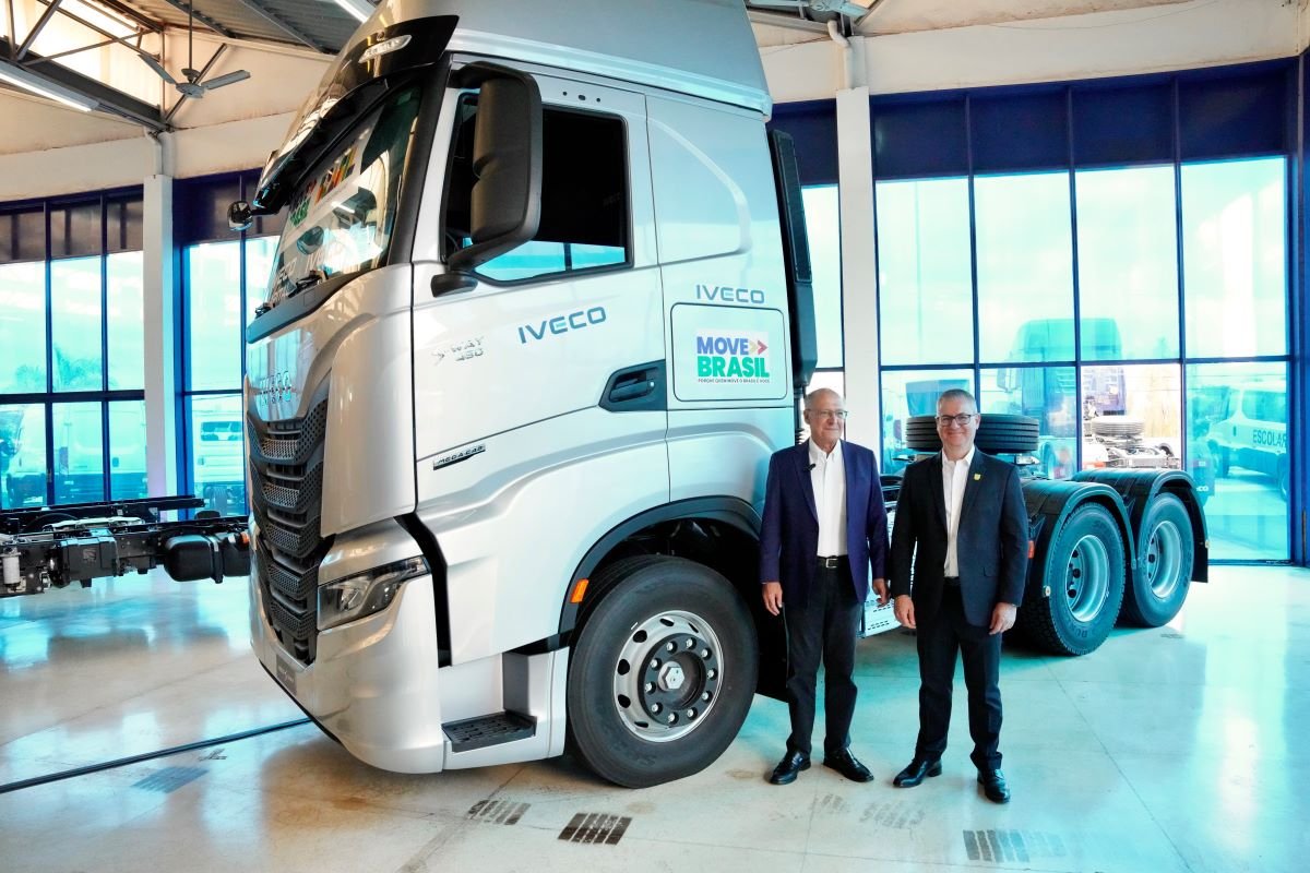 IVECO faz primeira entrega pelo Programa Move Brasil