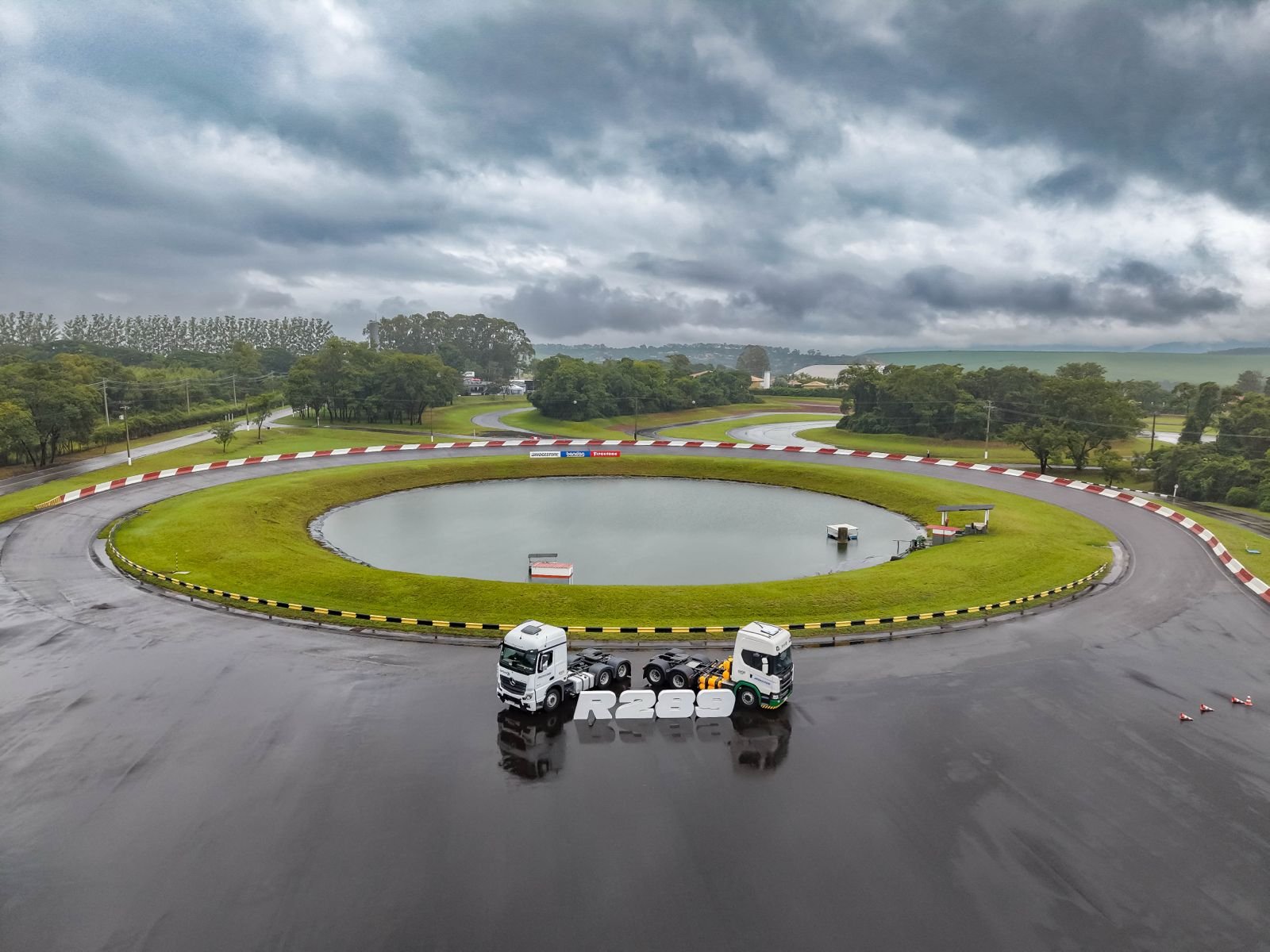 Bridgestone lança R289 com foco em eficiência operacional no transporte rodoviário