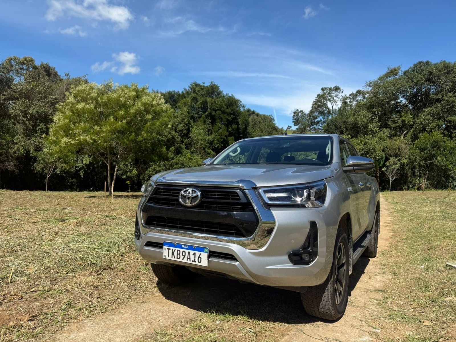 Hilux SRV é a escolha perfeita para picapeiro raiz