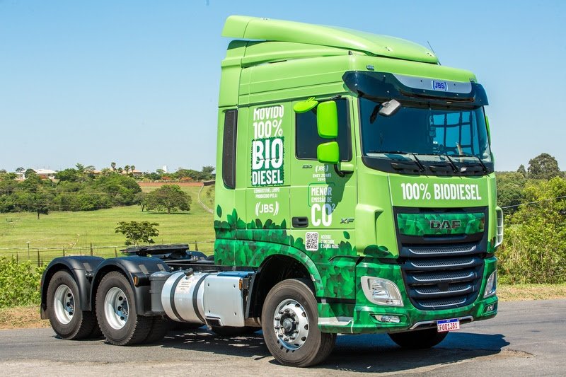 Caminhão movido a B100 supera 500 mil quilômetros rodados