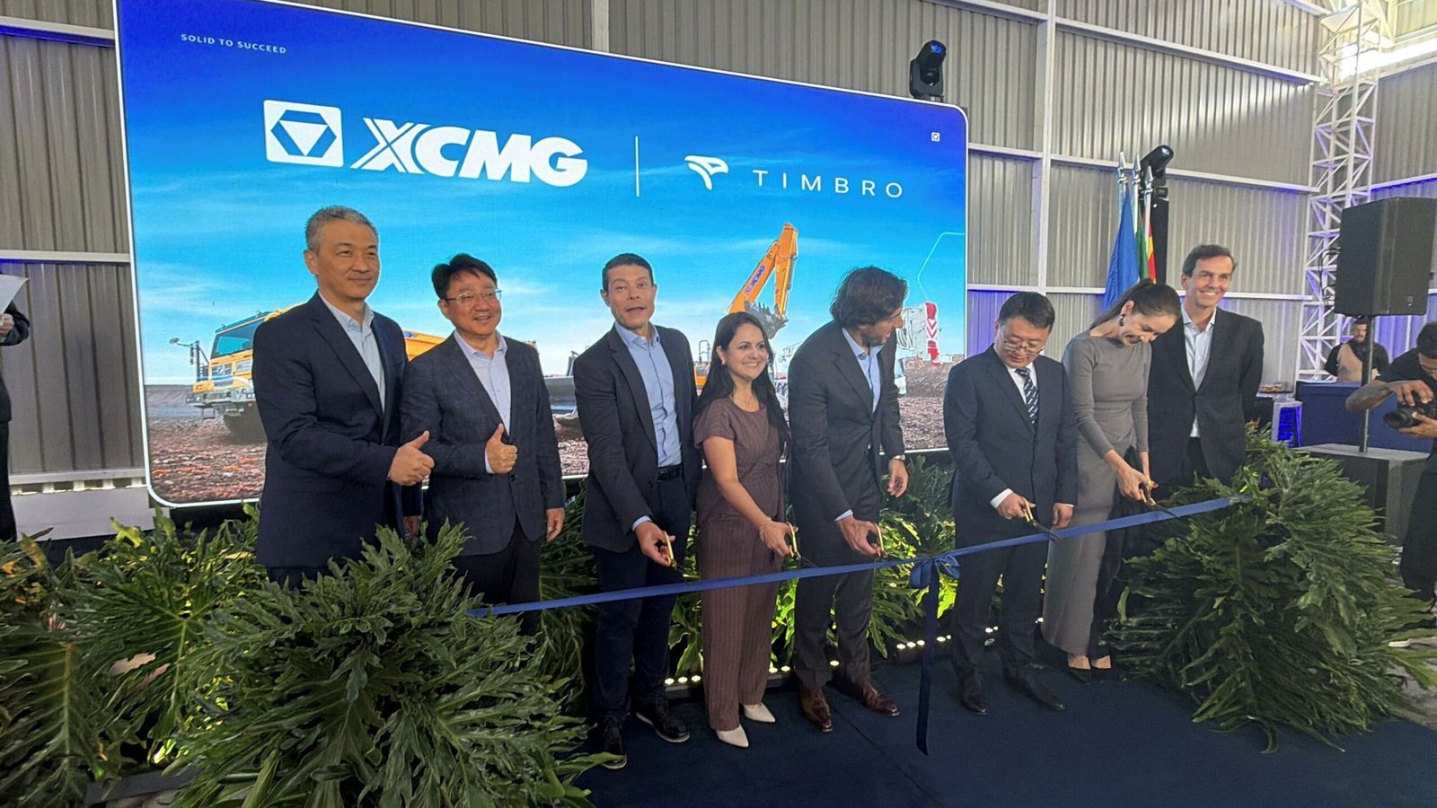 XCMG inaugura unidade em Serra, no Espírito Santo