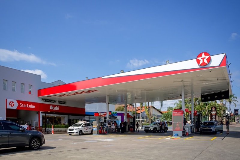 Texaco abre primeiro posto em São Paulo