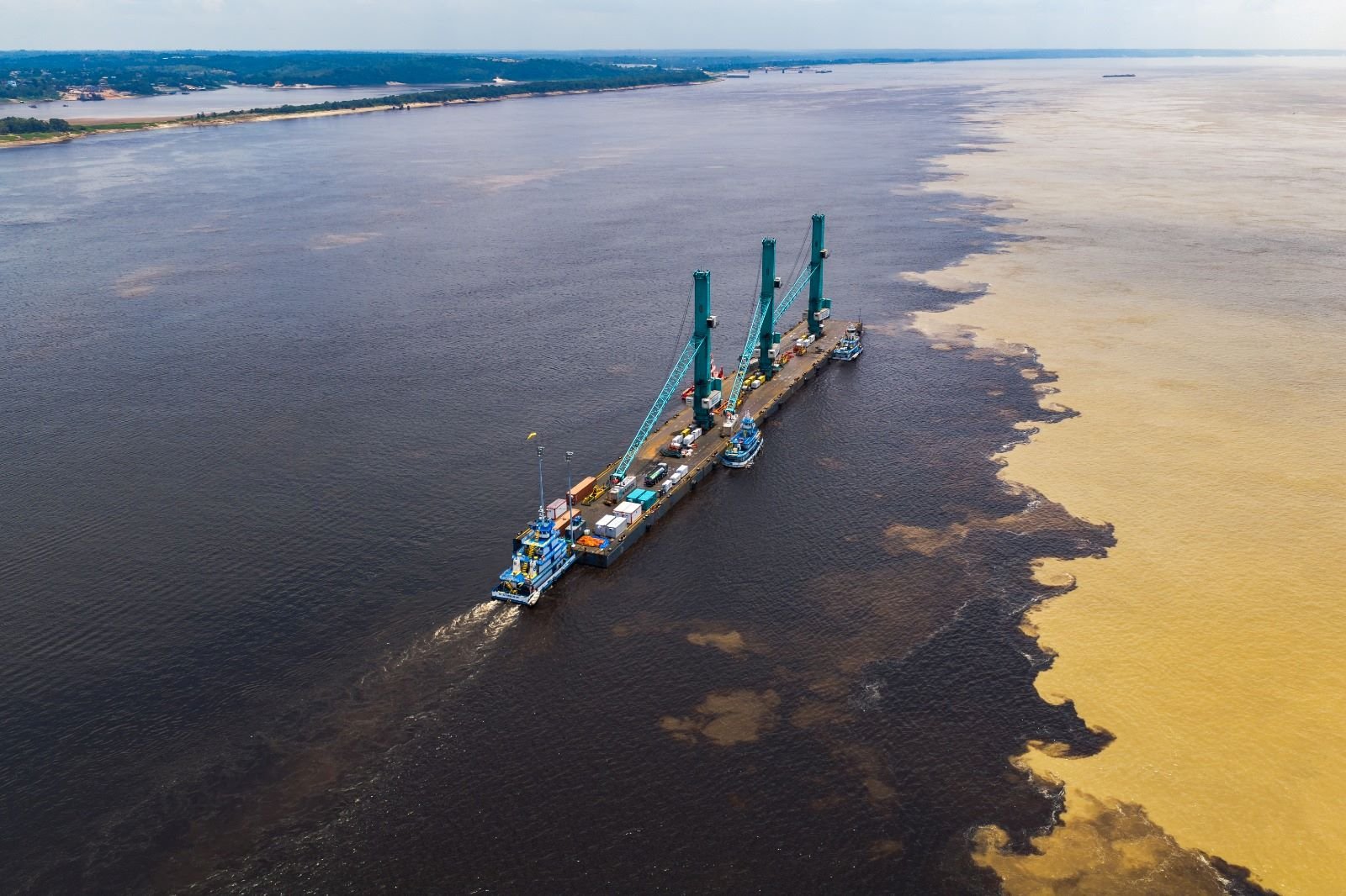 Super Terminais transfere infraestrutura flutuante para Itacoatiara