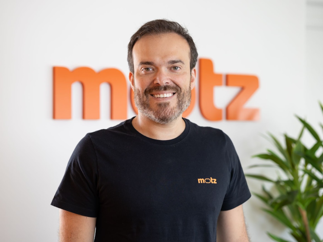 ANDRÉ PIMENTA - MOTZ