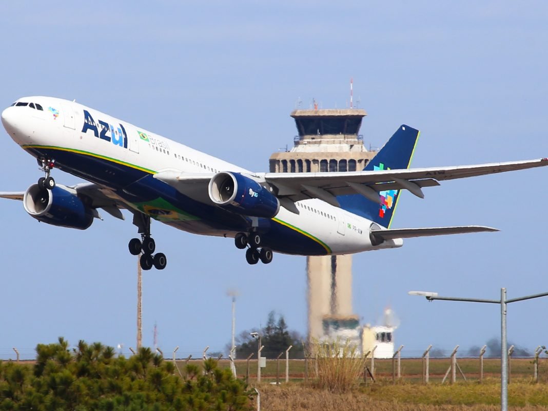 AZUL 07