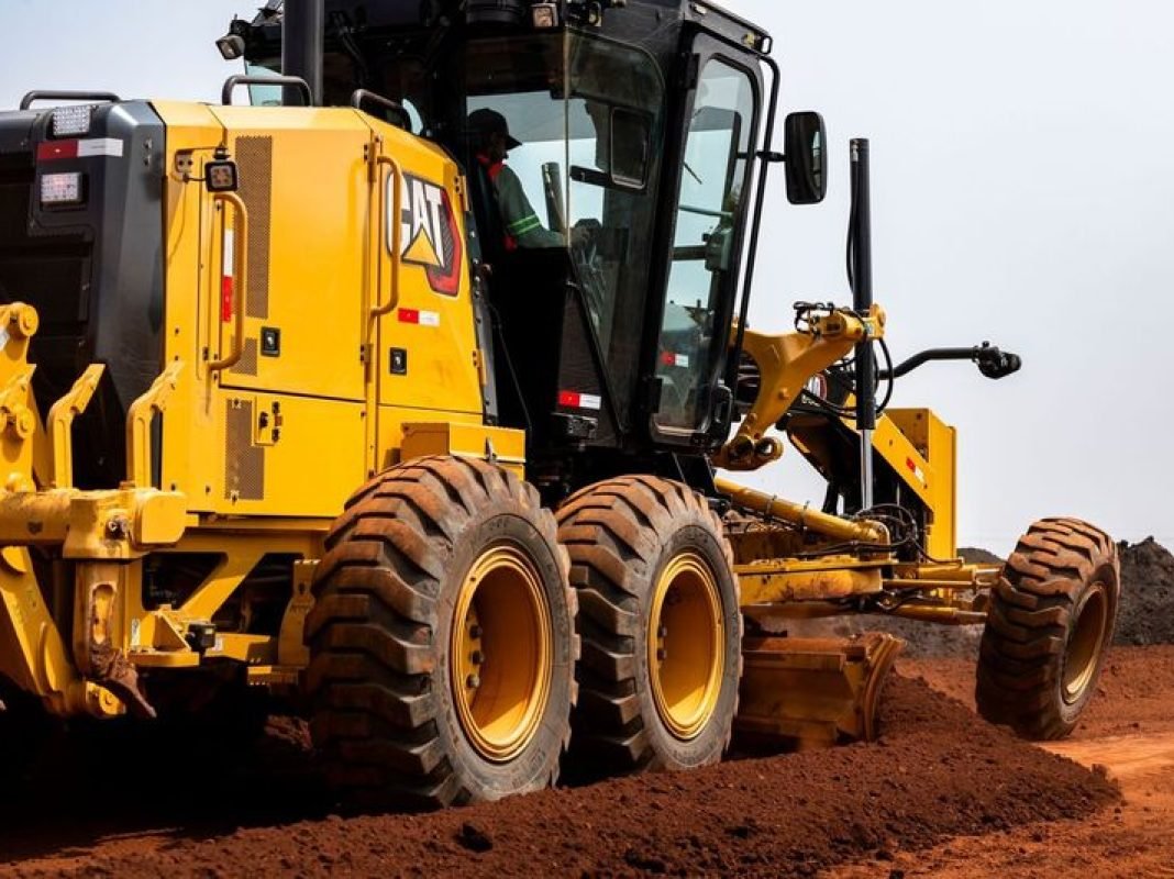 Caterpilar - Motoniveladora 140 - 02.26 A