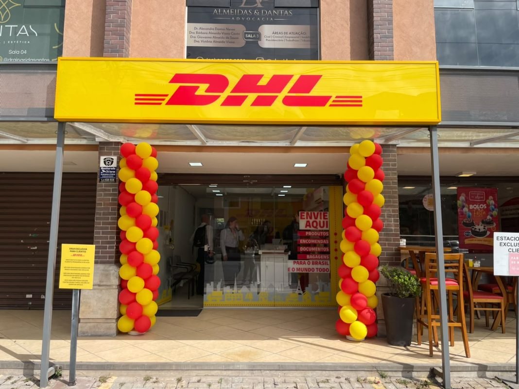 DHL