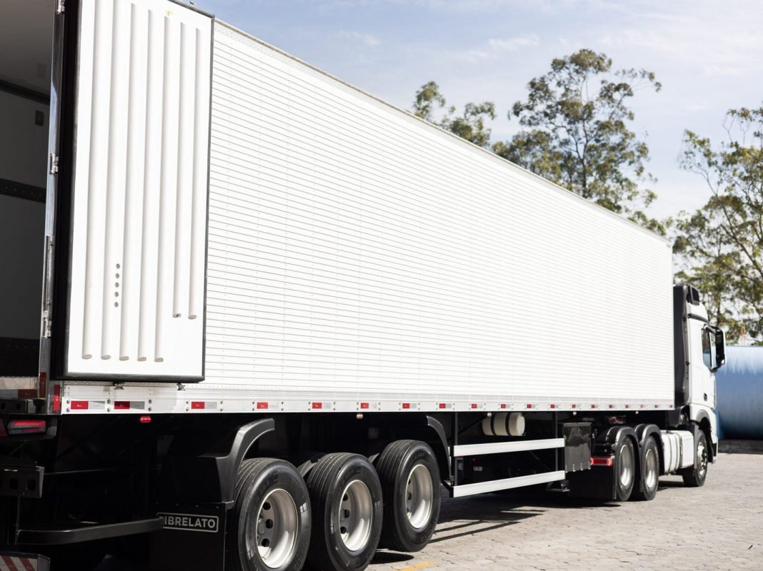 Furgão frigorífico - 11.25